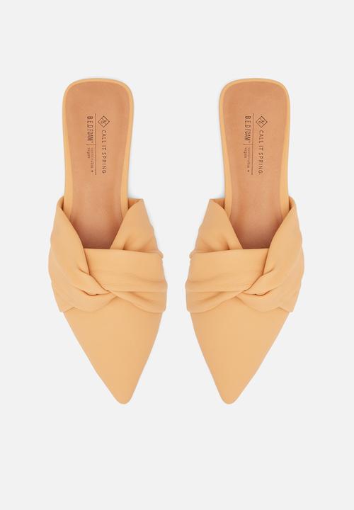 Call It Spring - Ambitious mule - light orange