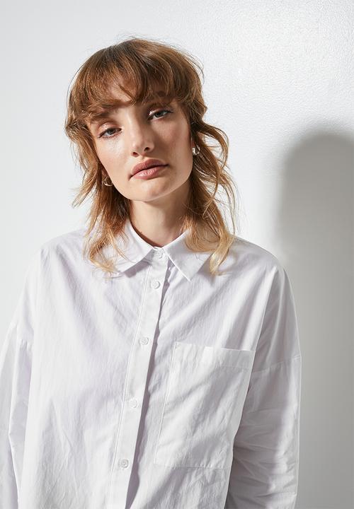 Superbalist - Cutline detail longline shirt - white