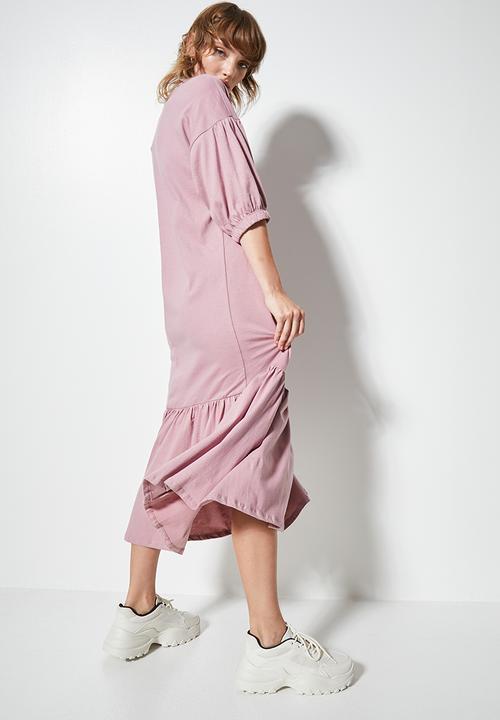 Superbalist - T-shirt dress with tier on the hem -  lilac