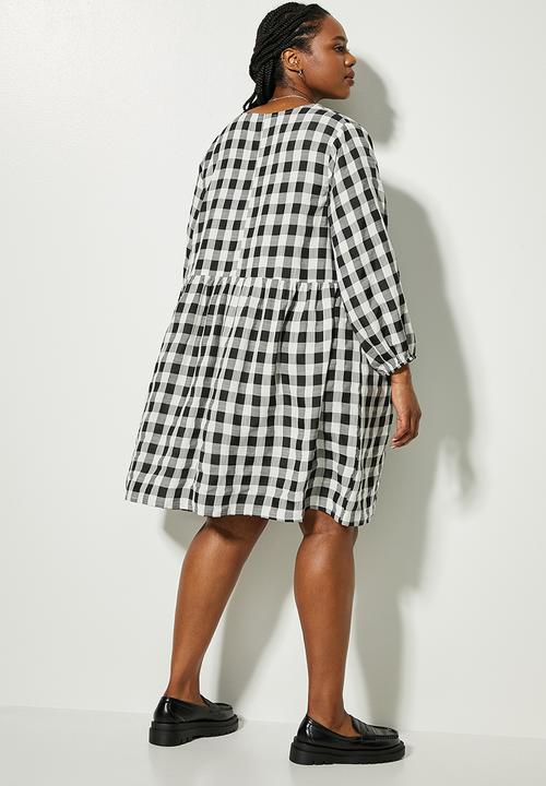Superbalist - Waisted tier textured dress - black