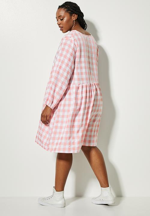 Superbalist - Waisted tier textured dress - dusty pink