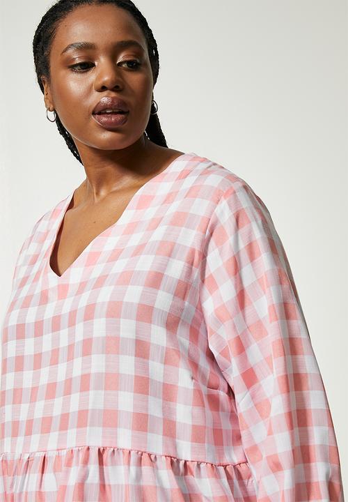 Superbalist - Waisted tier textured dress - dusty pink