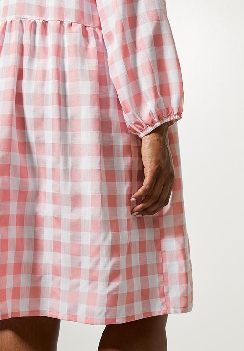Superbalist - Waisted tier textured dress - dusty pink