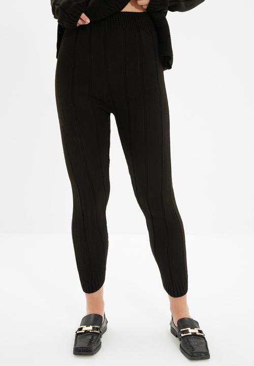 Trendyol - V neck knitwear bottom-top suit  - black