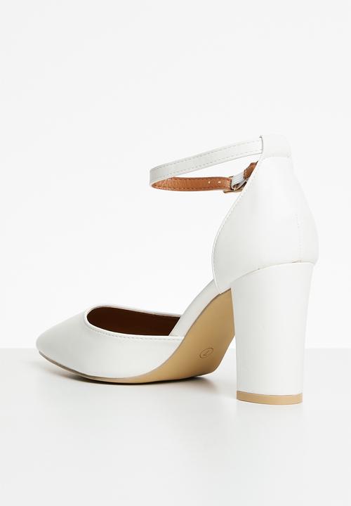 Superbalist - Nala closed block heel - white