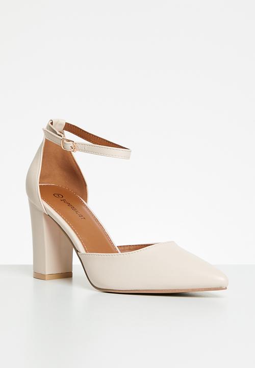Superbalist - Nala closed block heel - natural
