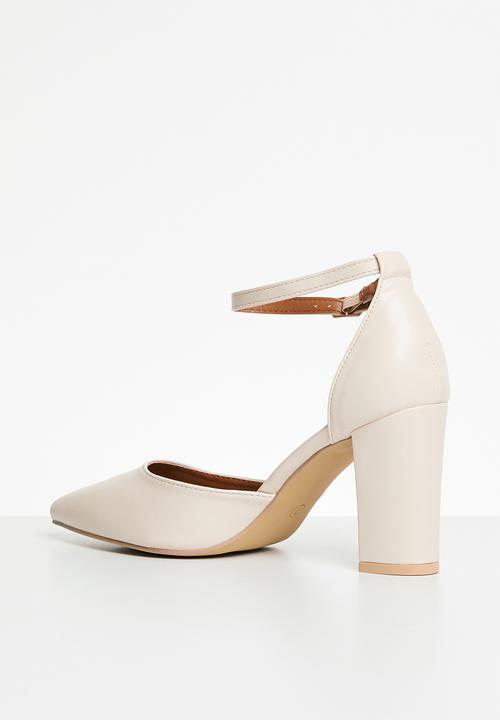 Superbalist - Nala closed block heel - natural