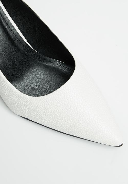 Superbalist - Layla closed stiletto heel - white