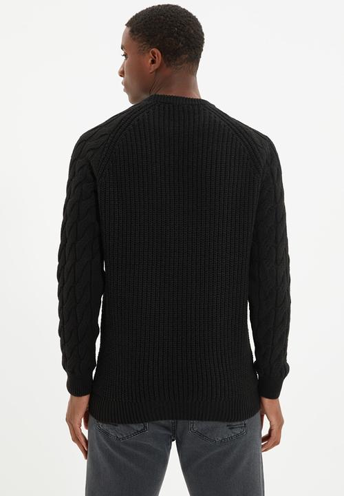 Trendyol - Textured regualr fit knit - black
