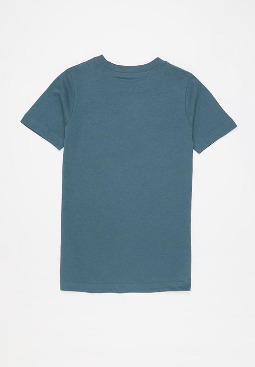 Nike - B nsw tee nike air fa20 1- ash green