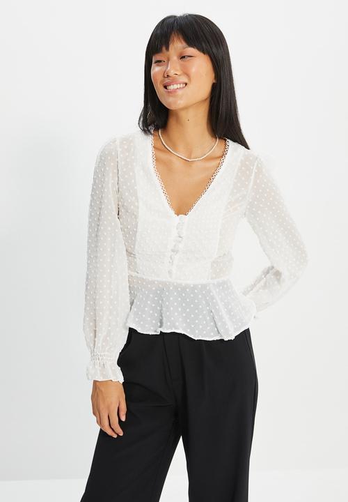 Trendyol - V neck blouse - ecru