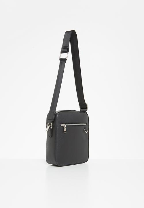 Superbalist - Dev flight bag - black