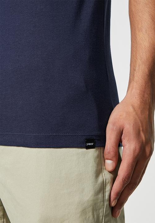Superbalist - Dean vee neck tee - navy