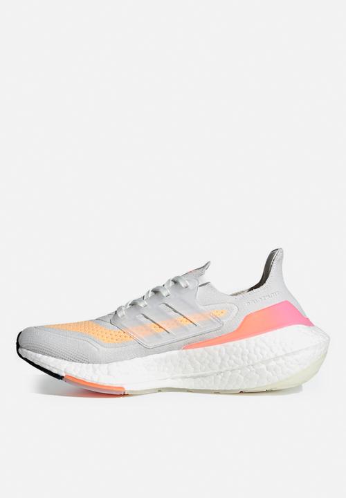 adidas Performance - Ultraboost 21