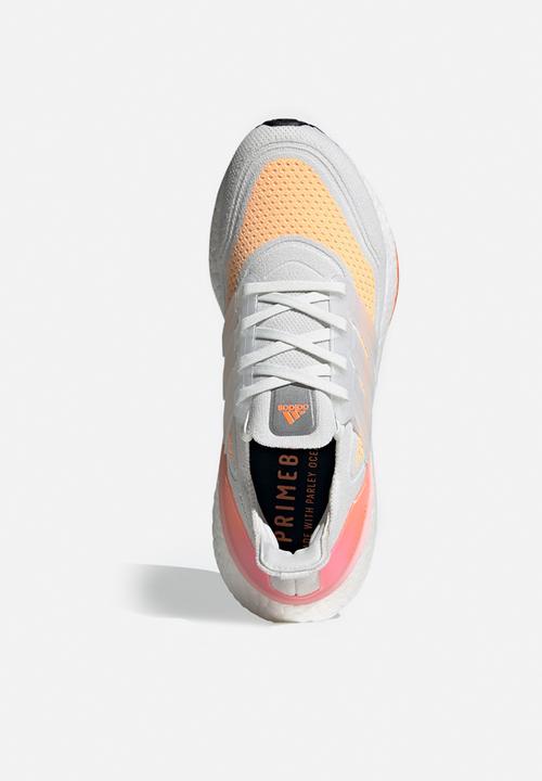 adidas Performance - Ultraboost 21