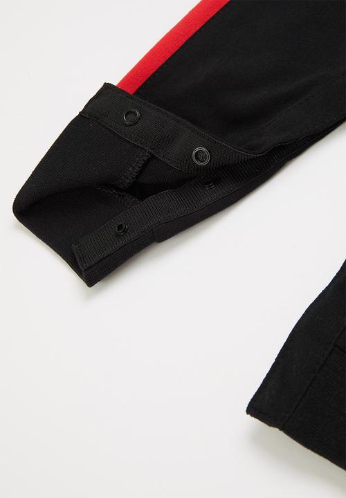 Nike - Nkb amplify coverall - black & red