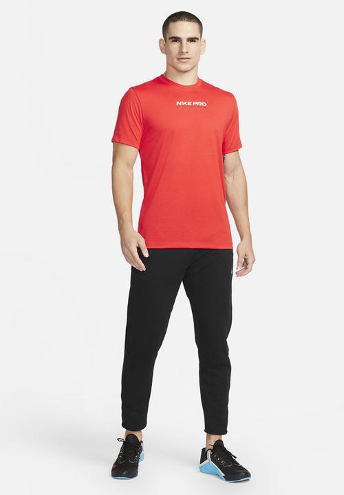 Nike - Nike Pro Dri Fit Short Sleeve T-shirt - Red