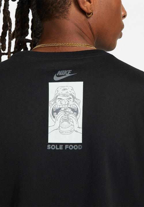 Nike - NSW Sole Food T-Shirt - black