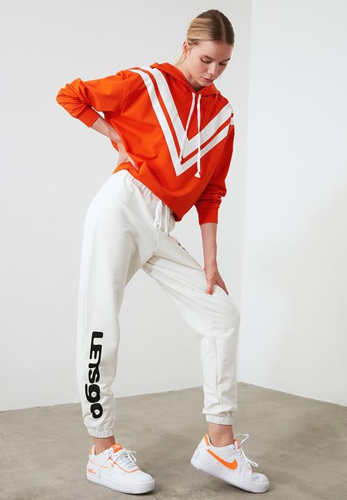Trendyol - Printed loose jogger slim sweatpants - ecru