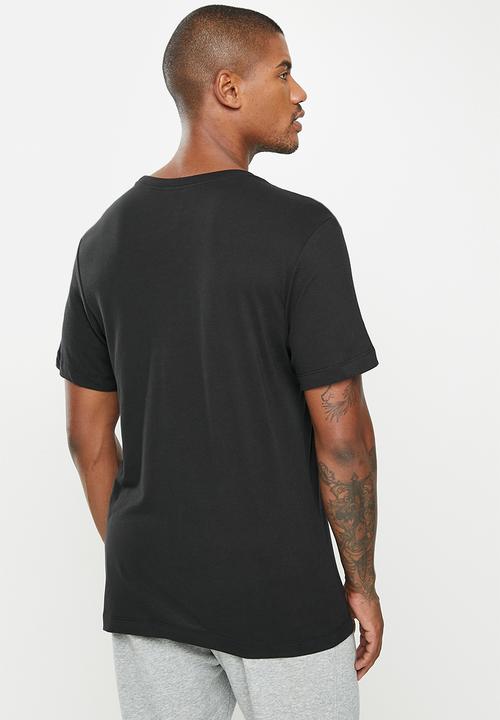 Nike -  Dri-FIT Sport Clash Men's Training T-Shirt - black