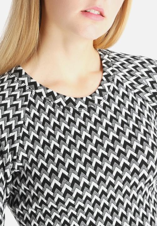 American Apparel - Long Sleeve Crop Jacquard Crop Top