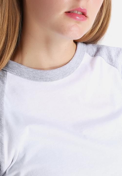 American Apparel - Poly-Cotton Cropped 3/4 Sleeve Raglan