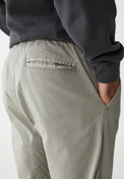 Cotton On - Drake cuffed pant - mushroom