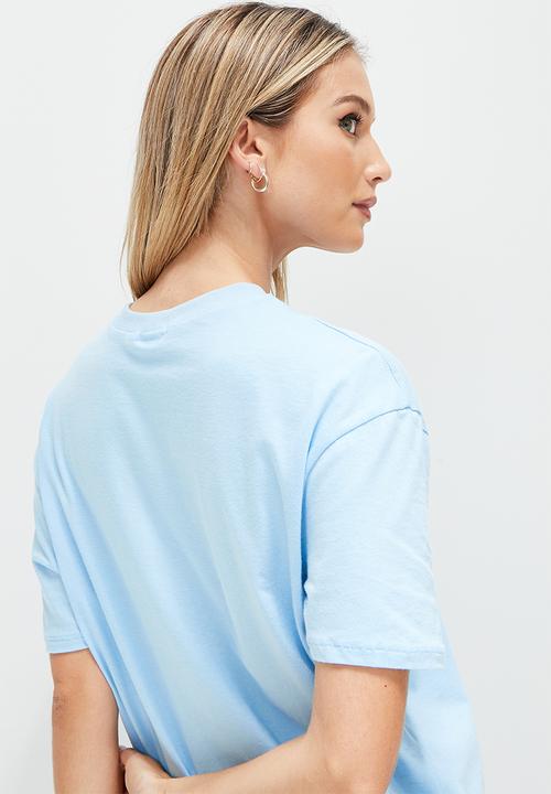 Blake - Graphic oversized tee - powder blue