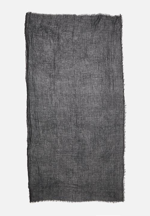 edit - Raw hem scarf - black