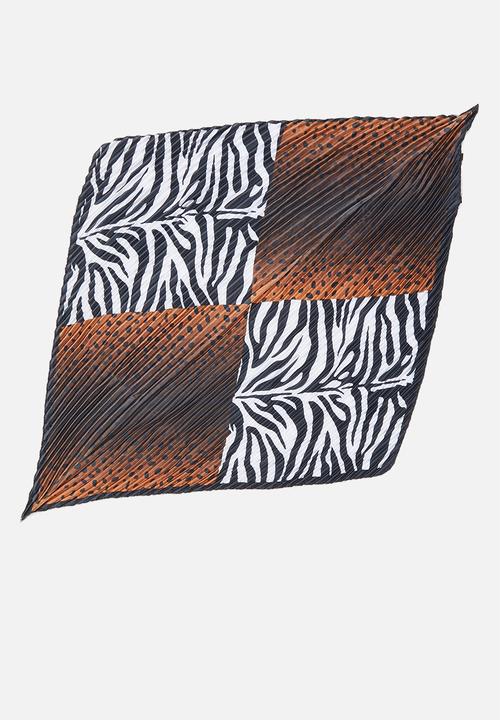 Trendyol - Multi print scarf - multi
