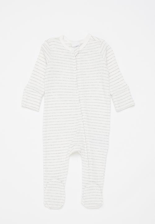 Cotton On - 3 Pack organic newborn zip through rompers - off white & grey 