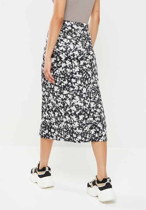 dailyfriday - Side slit skirt - black & white 
