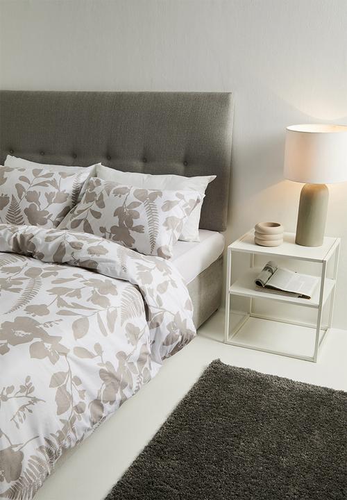 Sixth Floor - Cut out floral printed duvet set - natural