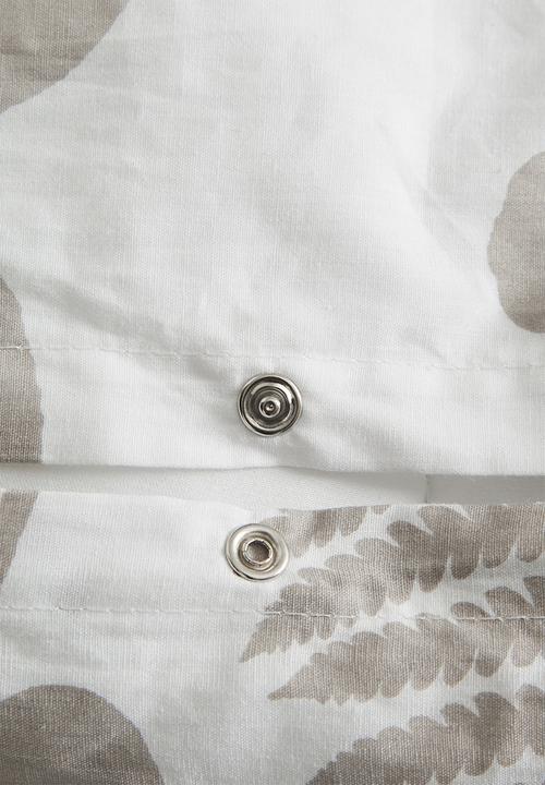 Sixth Floor - Cut out floral printed duvet set - natural