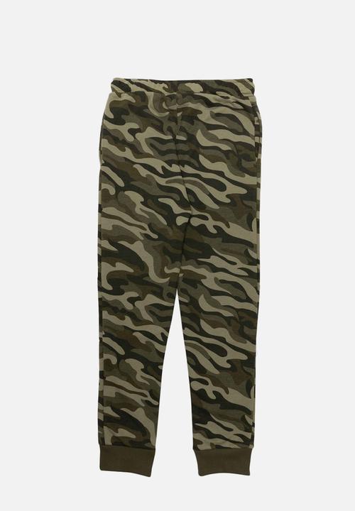 Converse - Converse boys knee patch camo jogger - khaki 