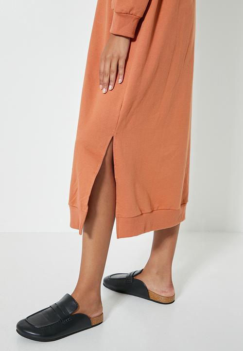 Superbalist - Hi slit hooded dress - baked clay