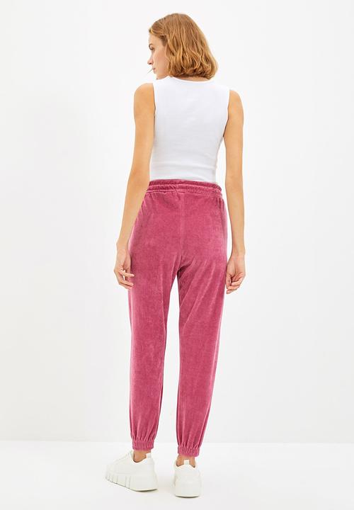 Trendyol - Velvet loose jogger sweatpants - rose