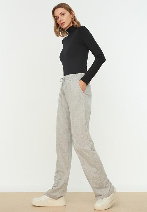 Trendyol - Straight fit slim sweatpants - grey