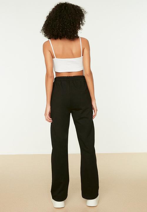 Trendyol - Straight fit slim sweatpants - black