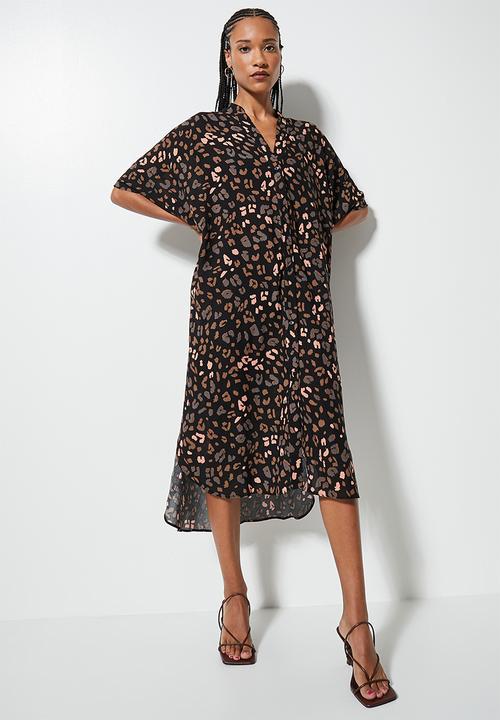 VELVET - Mandarin collar kaftan dress - black animal