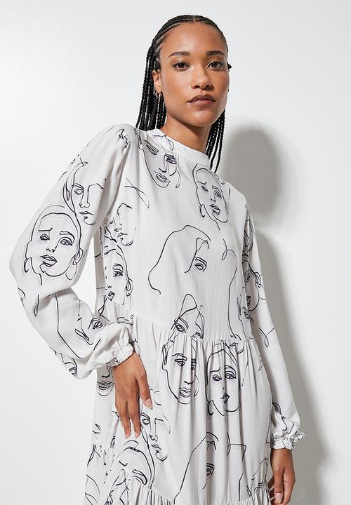 Superbalist - Funnel neck tiered dress - light base face print