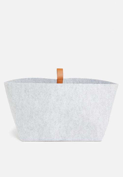Sixth Floor - Felt basket set of 3 - grey