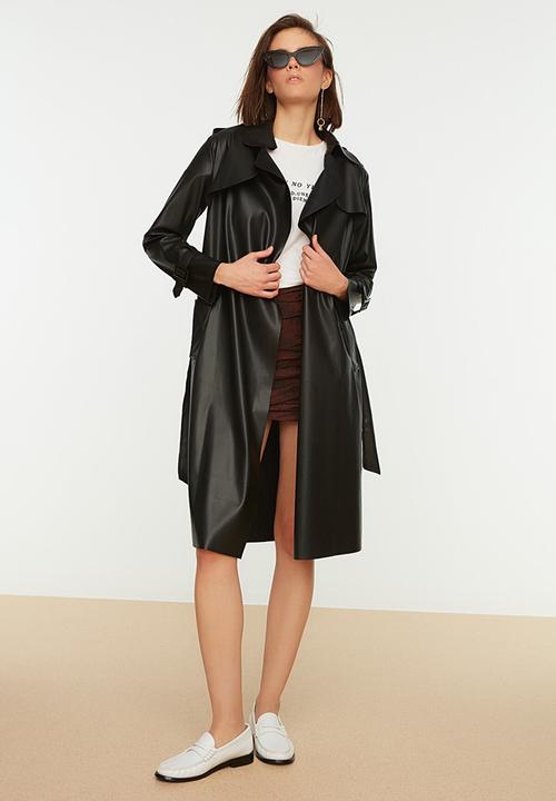 Trendyol - Belted faux leather trench coat - black