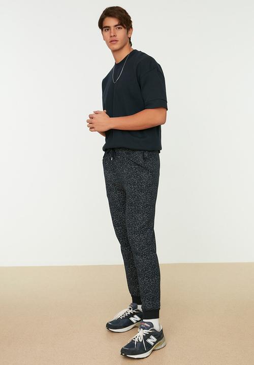 Trendyol - Cuffed washed out regular fit sweatpants - navy