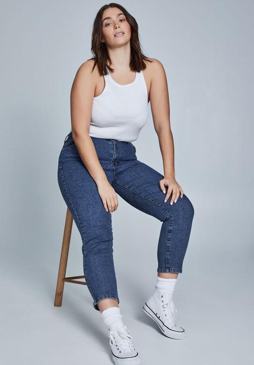 Cotton On - Curve taylor mom jeans - coogee blue