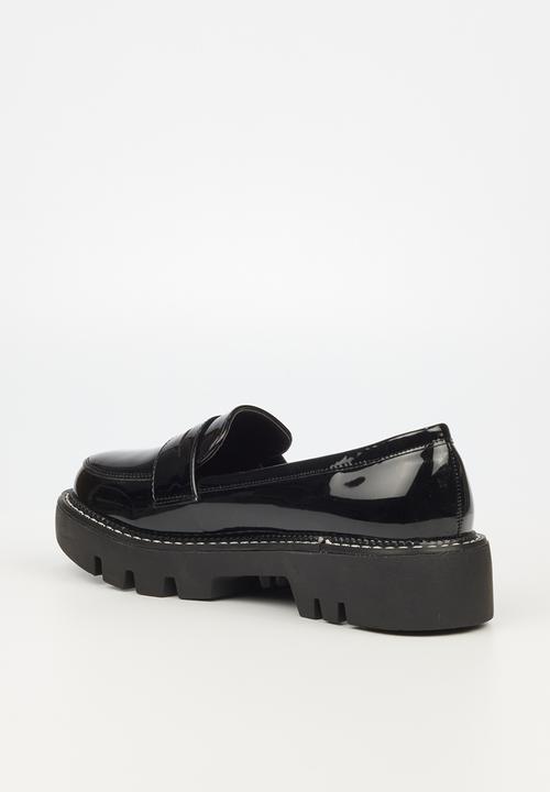 Butterfly Feet - Rileigh 1 lug sole loafer - black