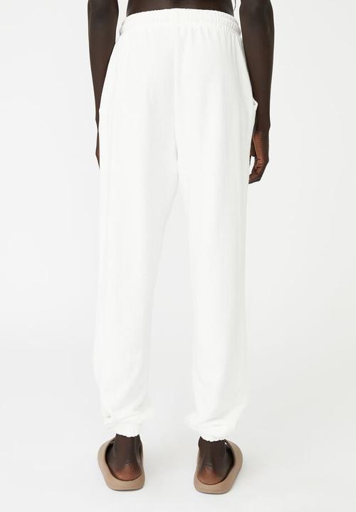 Cotton On - Classic trackpant - off white