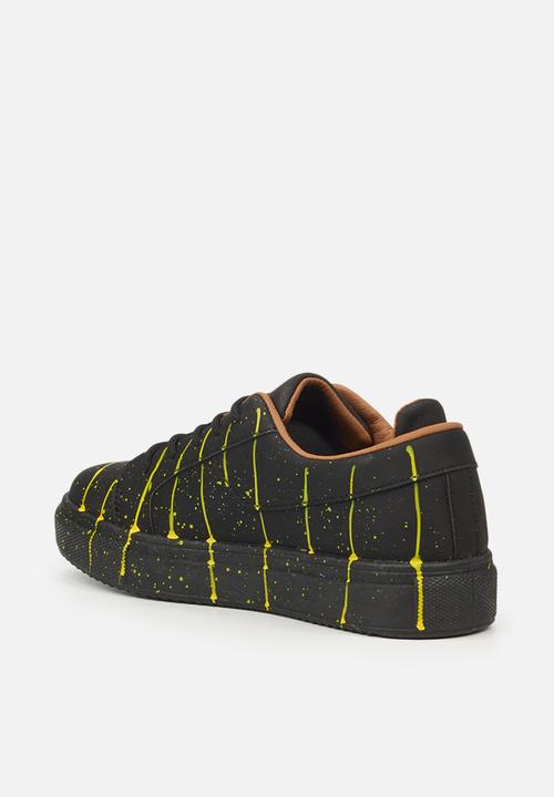 UrbanArt - Hydro 1 wax sneaker - black