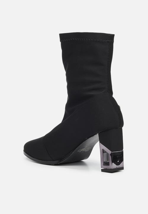 Butterfly Feet - Skye 2 sock boot - black