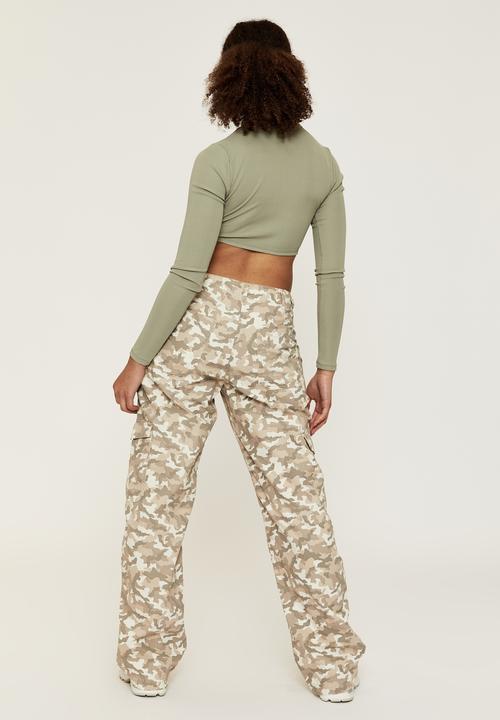 Supré  - Mikayla cargo pant - kelly camo opal